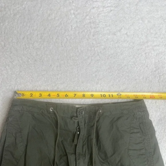 Gap Gapkhakis Loose Fit Cargo Shorts Mens XS Green utility Crocodile 279454-03 - Picture 6 of 9